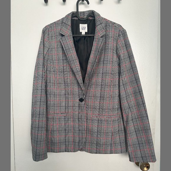 Checkered Blazer from Gap. Great Condition, size: 8. - Picture 1 of 3